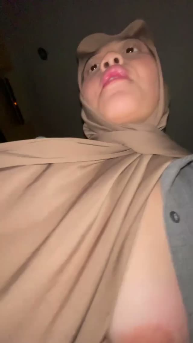 tobrut jilbab fuul percakapan keenakan ngewe