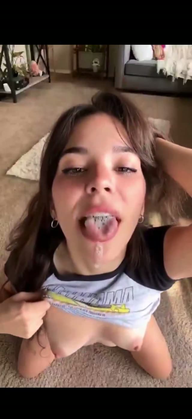 crotinn dimulut adek tiri